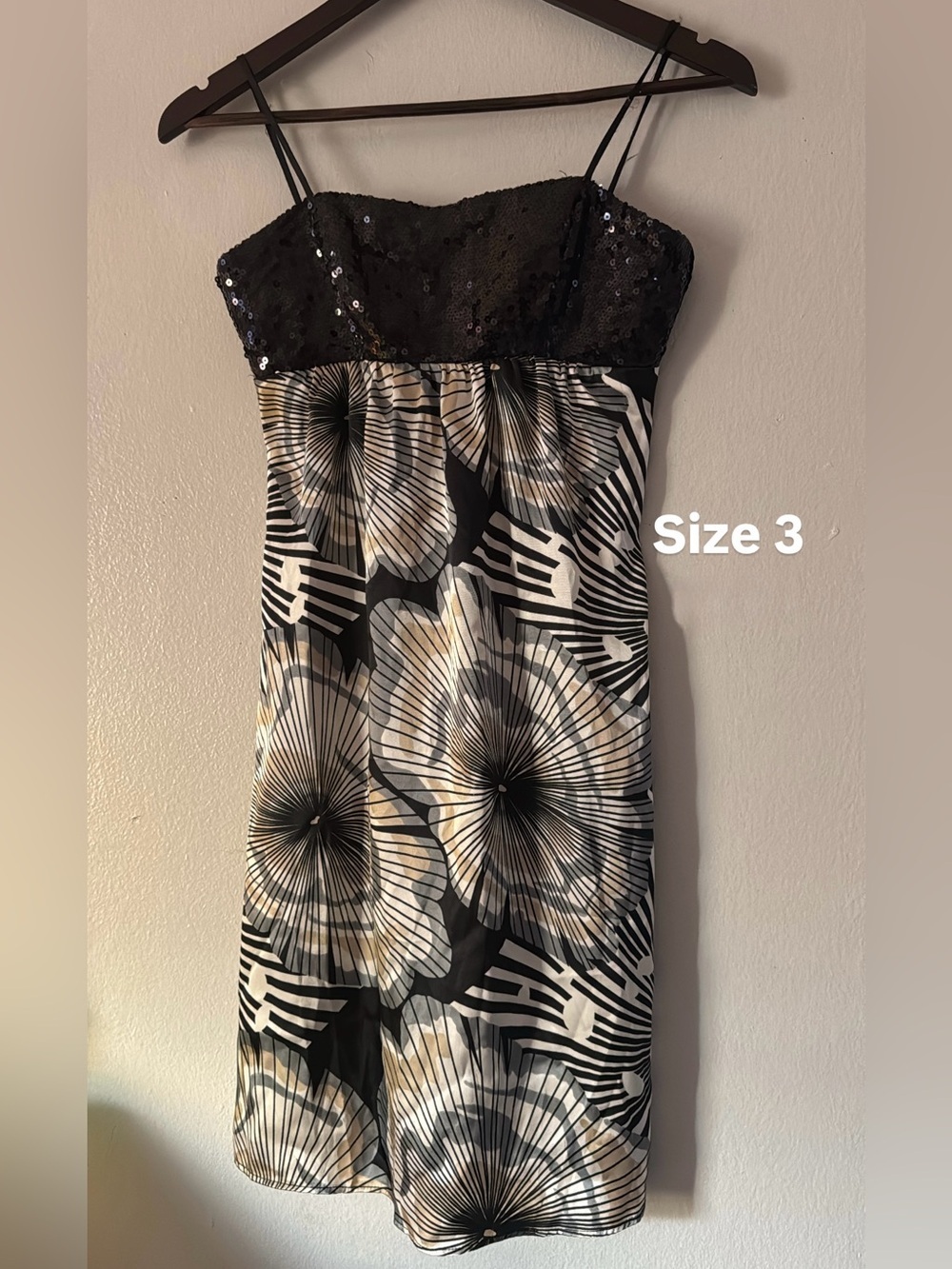 Eyeshadow Black Sequin Bust Strapless Floral Dress
